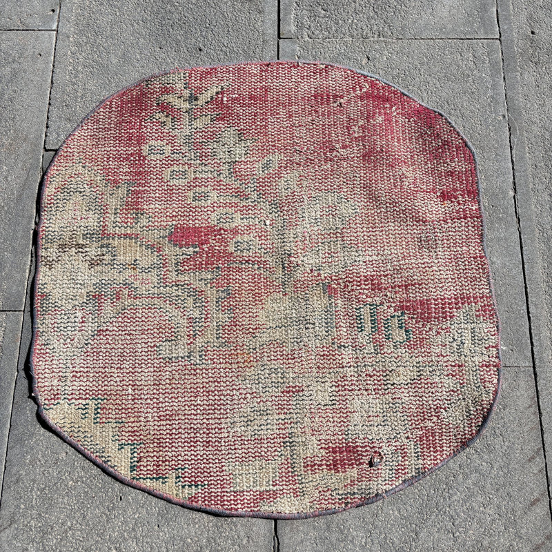 Red Vintage Turkish Oushak Small Round Rug Ideal for Home Decor and Accenting Spaces