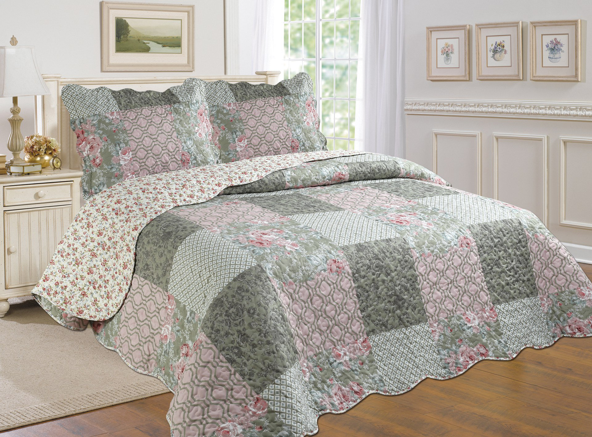 J&V Textiles Floral Patchwork Traditional Printed Reversible Premium ...