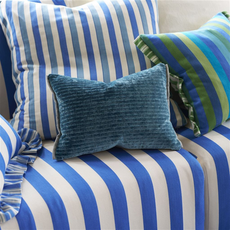 Mazarin Velvet Decorative Pillow, Teal