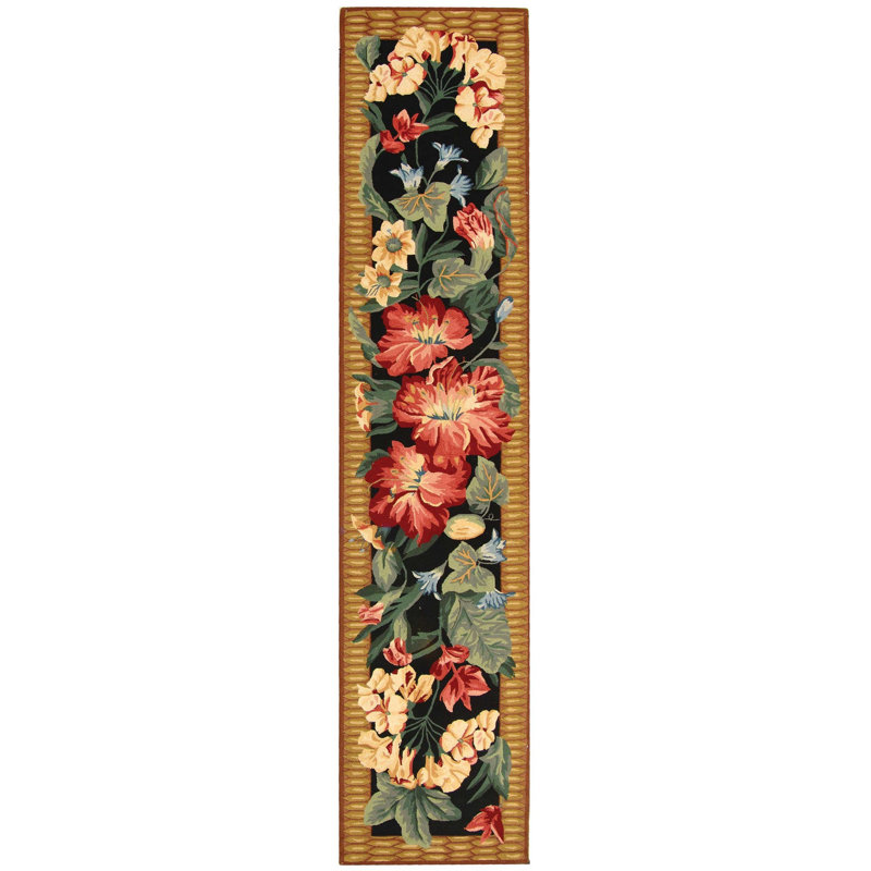 Hogle Hand Hooked Wool Floral Rug, Runner 2'6" x 6'