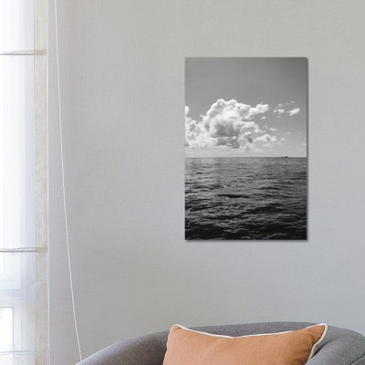 Reproduction de photo sur toile tendue, "Mon monochrome Ocean View II" par Bethany Young