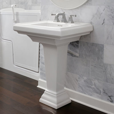 Lavabo de salle de bain rectangulaire en céramique avec trop-plein 27 po Town Square