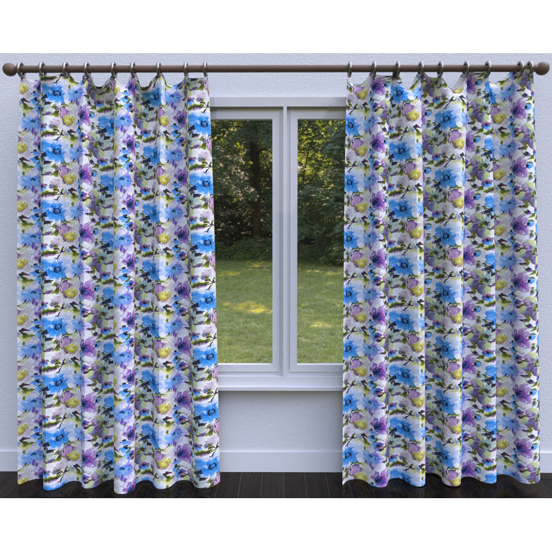 Tissu à imprimé floral, Bleu / Mauve