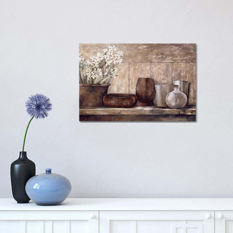 Hyacinth On A Sideboard by Linda Thompson - Wrapped Canvas Gallery-Wrapped Canvas Giclée, 31cm H x 46cm W
