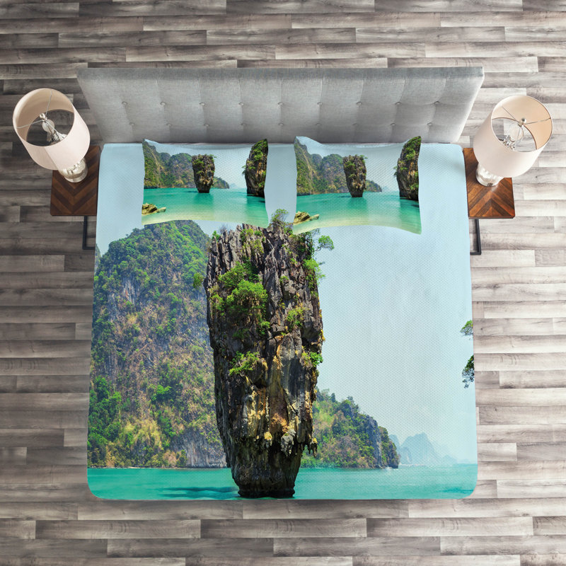 Island Rustic Coverlet, King Bedspread + 2 Shams