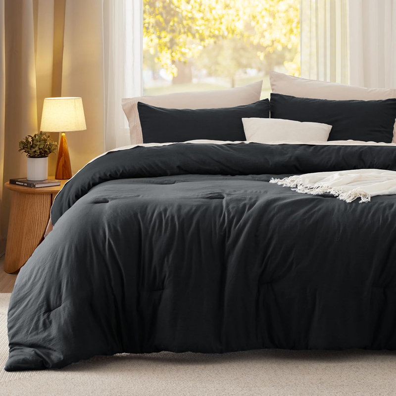 Bedsure Reversible Prewashed Comforter Set, Oversized Queen Comforter + 2 Standard Pillowcases, Black