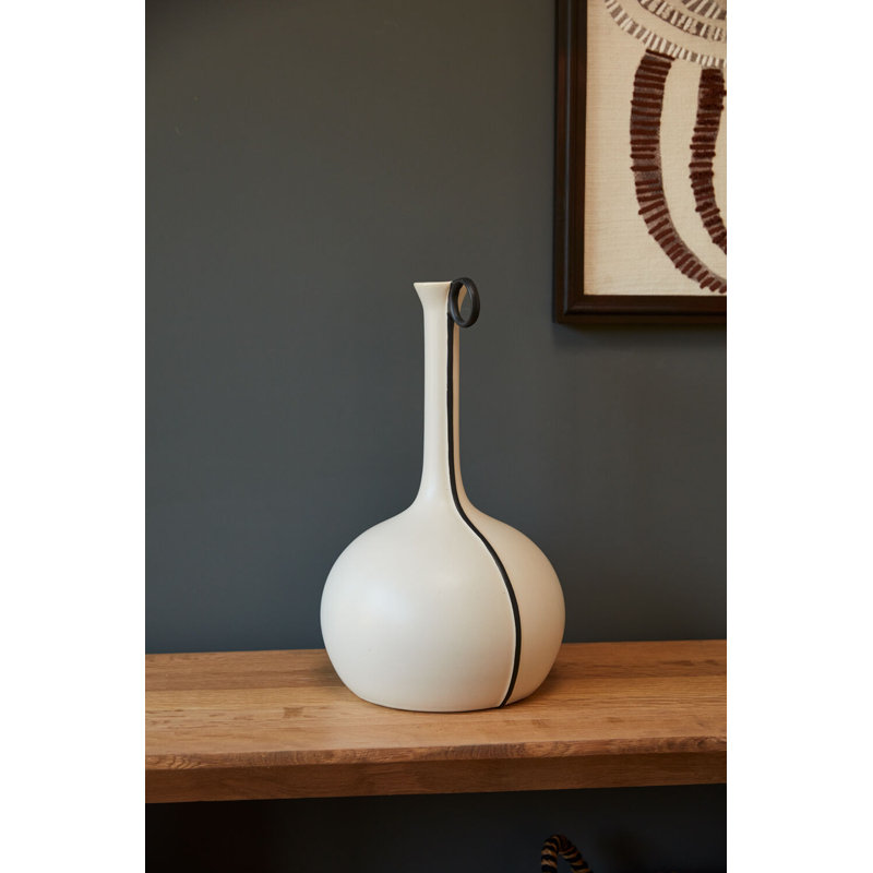 Vase Anita 11 po x 18,25 po
