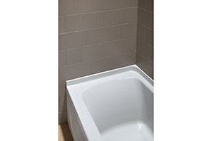 Ensemble 30.25'' L Soaking Bathtub, White