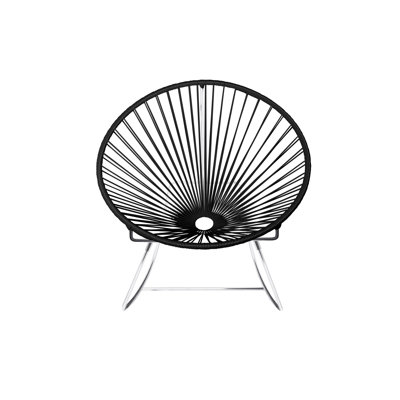 Chaise berçante intérieure / extérieure faite à la main Innit