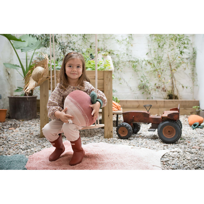 Knitted Cushion Ramona The Radish