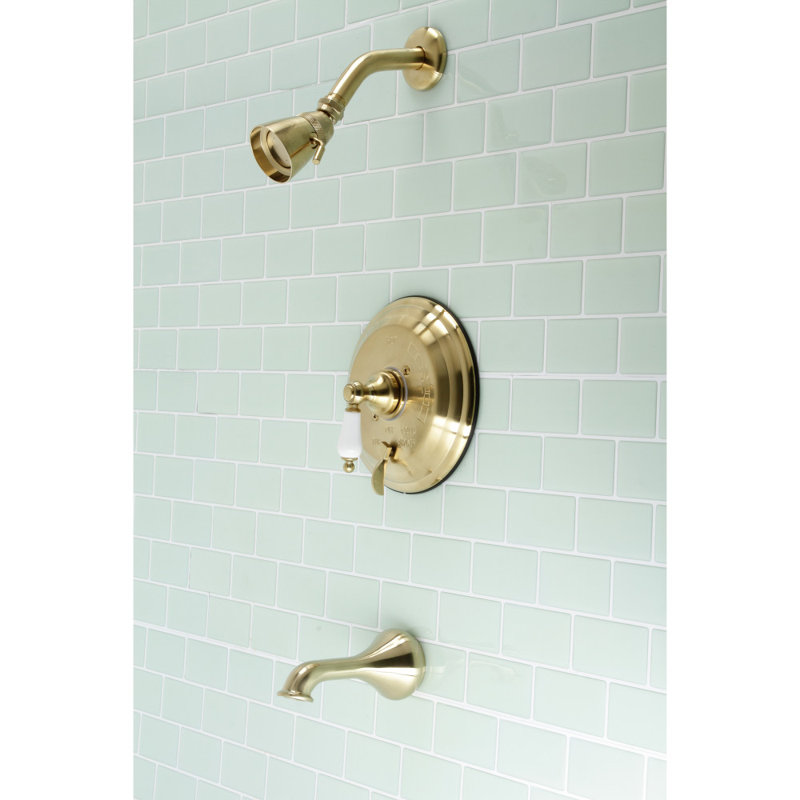 Robinet de baignoire et douche à pression équilibrée Kingston, Laiton brossé