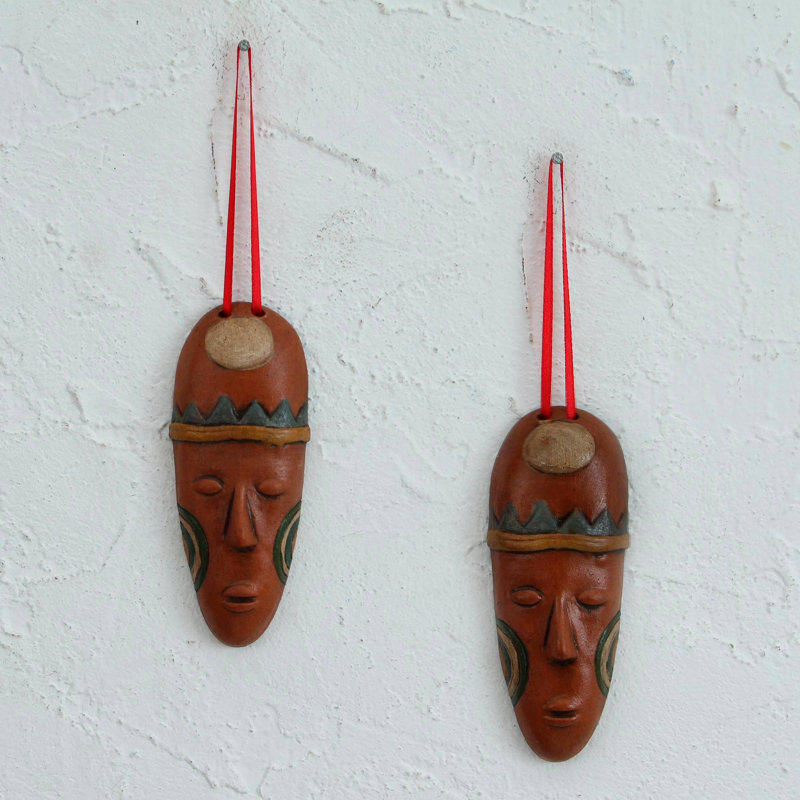 Ornement figurine suspendu de masque charmant