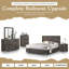 Ensemble de chambre à coucher grand lit en bois gris avec tête de lit à chevrons, commode, miroir, commode et 2 tables de chevet-546469693