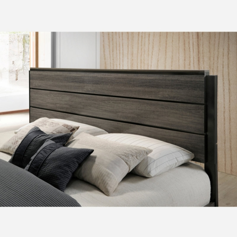 Mandy Piece Bedroom Set, Queen
