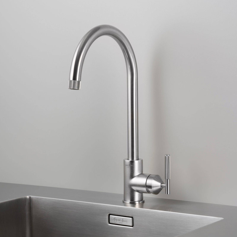 Kitchen Faucet / Mixer / Linear, Steel