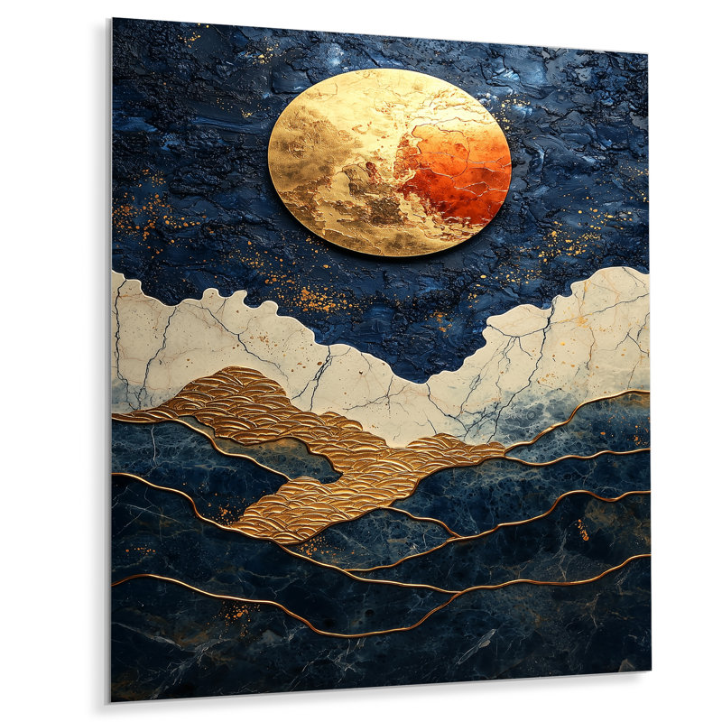 Lune dorée sur un paysage côtier liquide I - impression de lune sur métal, H 20 po x l 12 po