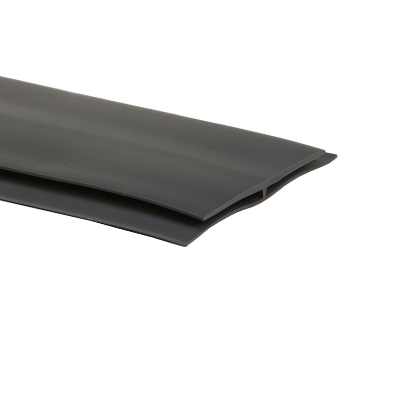 Moulure en T en plastique de 0,25 po d'épaisseur et de 4 po de largeur et 300 po de longueur, Gris ardoise
