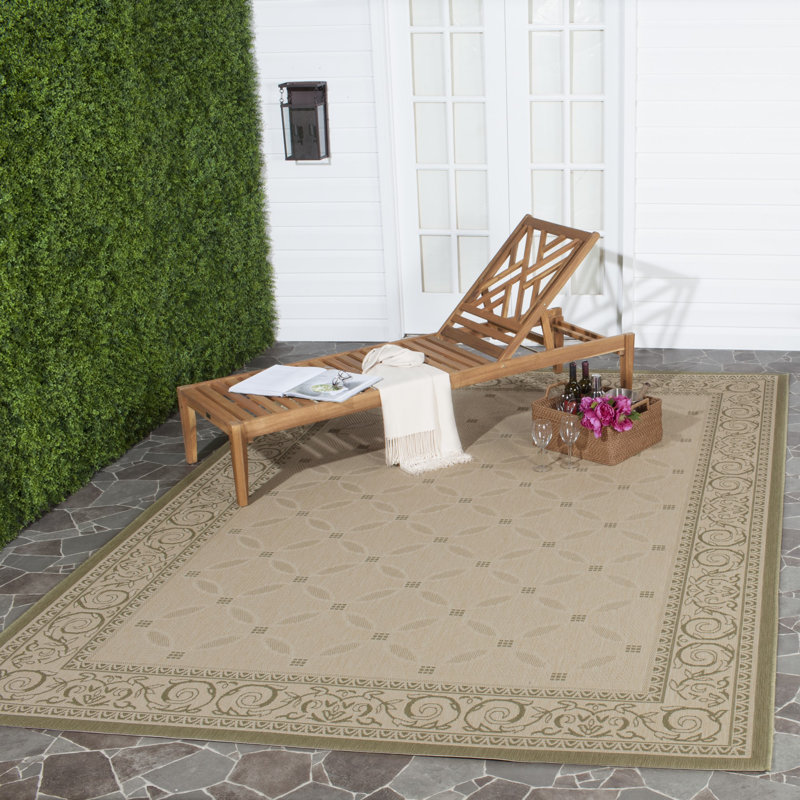 Oriental Natural/Olive Indoor / Outdoor Area Indoor/Outdoor Area Rug, Rectangle 4' x 5'7"