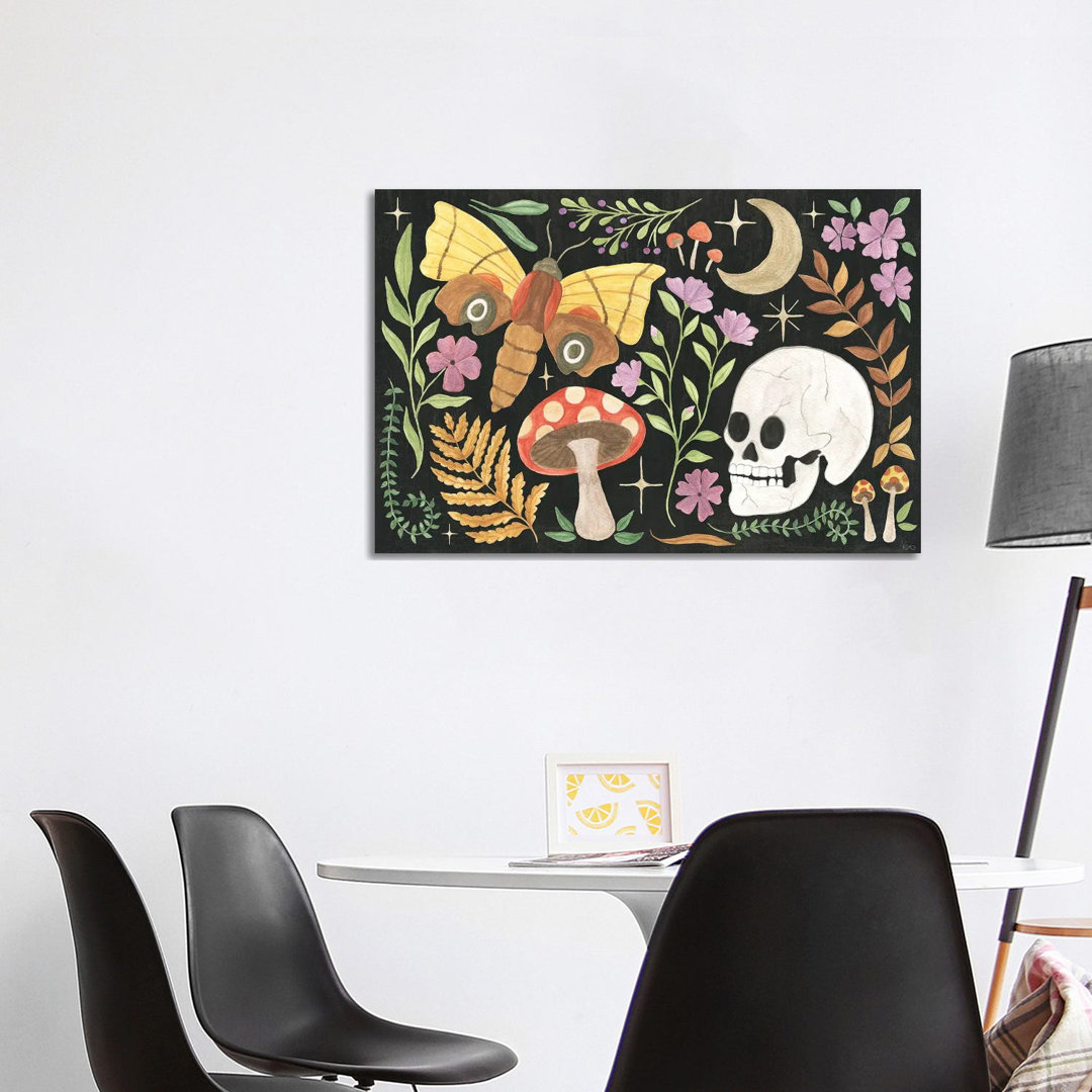 Spooky Chic I von Veronique Charron - Galerie-verpackte Leinwand Giclée auf Leinwand