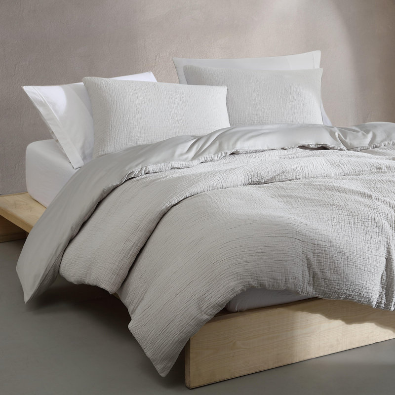 Calvin Klein Washed Texture Solid Cotton Comforter Set, Queen Comforter + 2 Standard Shams, Gray