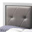 Lit très grand champagne argenté, 81,97 po L 87,51 po x P 53,25 po, pour le style de chambre à coucher