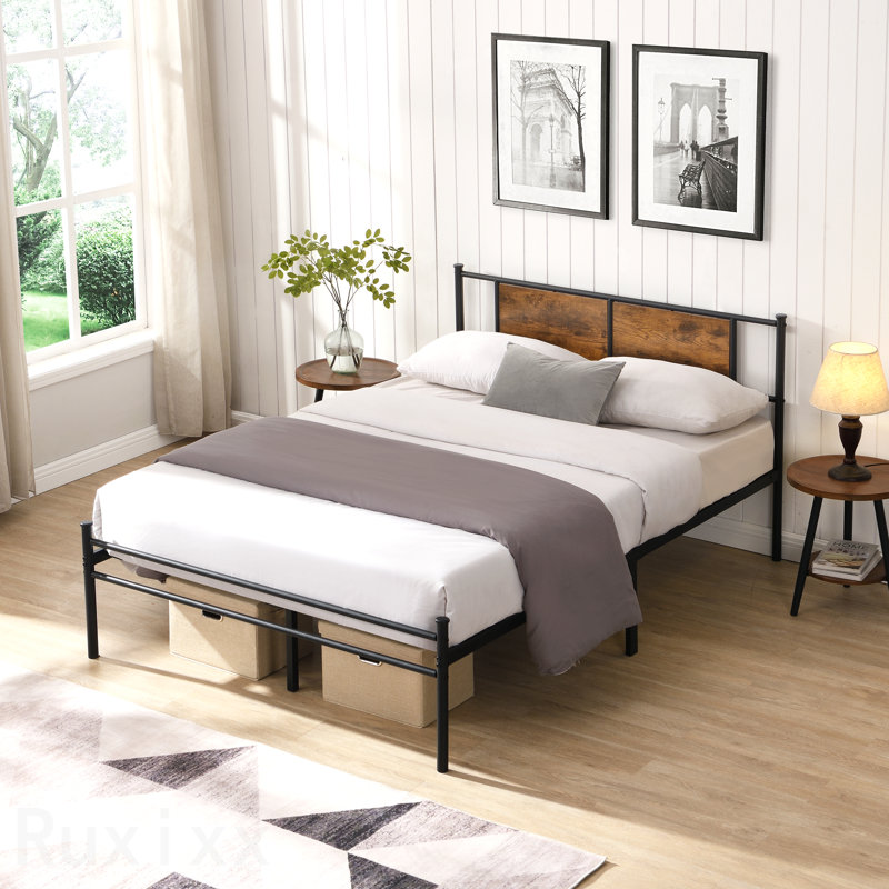 cadre de lit en métal, tête de lit avec décoration en bois, noir, Grand