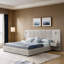 Structure de lit tapissier grand format avec tissu en chenille avec motif plissé, lit plateforme grand format avec tête de lit et structure solide et table de chevet. Pas besoin de sommier tapissier - beige