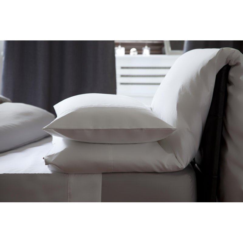 500 TC Premium Polycotton Cotton Blend Solid Colour Duvet Cover Set with Pillowcases, Super King - 2 Standard Pillowcases