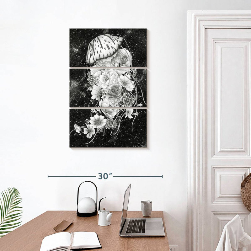Brampt Magic Ocean Jellyfish BW, H 32 po x l 20 po