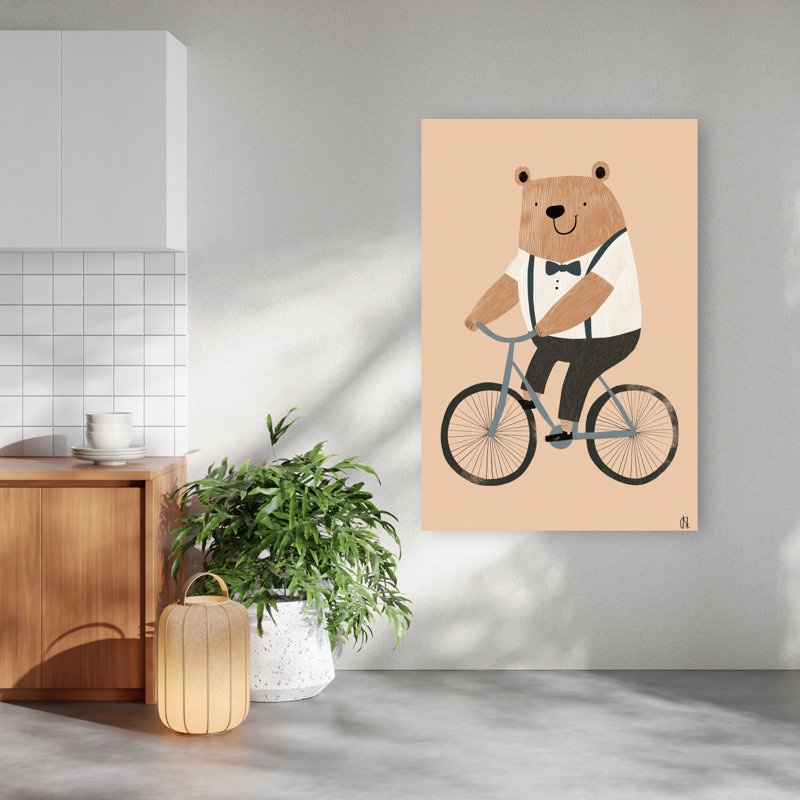 «Dapper Bear Cycling Playful Whimsical Contemporary», reproduction d'art murale, H 60 po x l 40 po