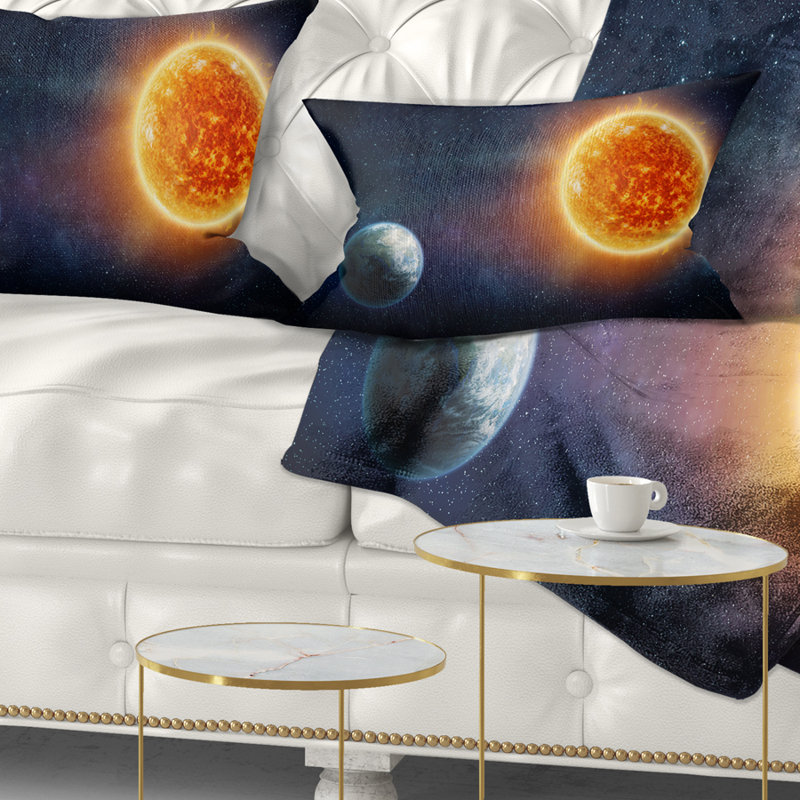 Coussin décoratif à motif de planète terre et soleil