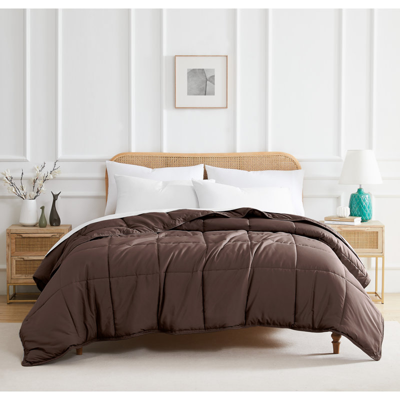 Édredon en duvet synthétique Southwest Fine Linens, Édredon simple, Brun chocolat