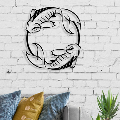 Traditional Wall Decor on Metal