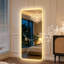 Miroir de salle de bain DEL grand format de 160 cm (63 po) pour double vasque, avec deux haut-parleurs Bluetooth, traitement antibuée et éclairage à intensité variable 3 couleurs.-1061012330