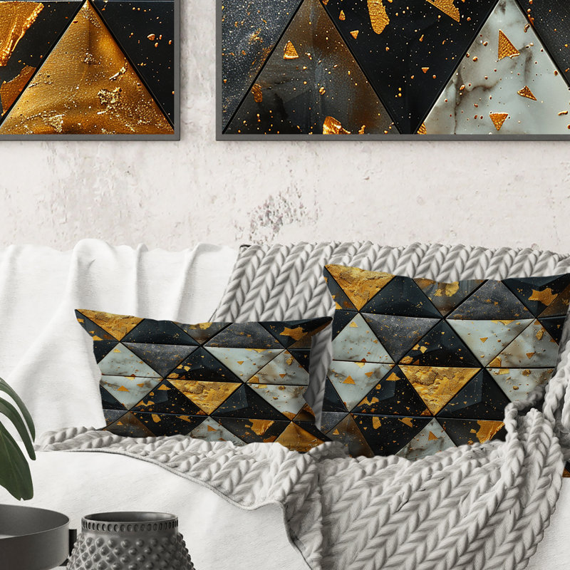 Coussin Glam Triangle - Glam, H 18 po x H 18 po
