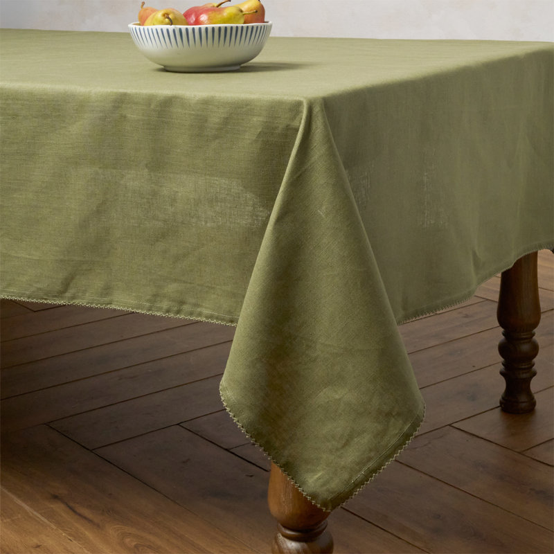 Berry Scallop 60" x 120" Tablecloth, Sage