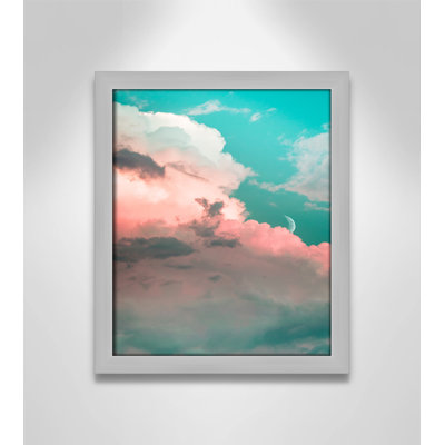 «Crescent Sky» par Szabo Viktor - Art encadré avec fond perdu