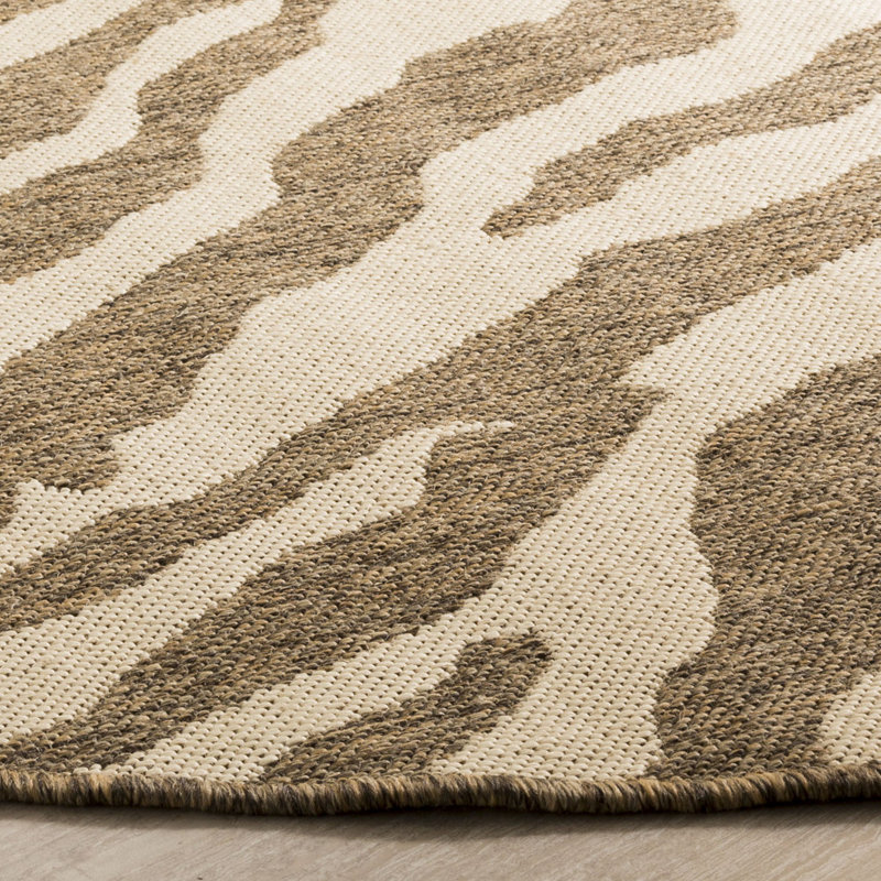 Donivin Performance Animal Print Indoor/Outdoor Area Rug, Round 6'7"