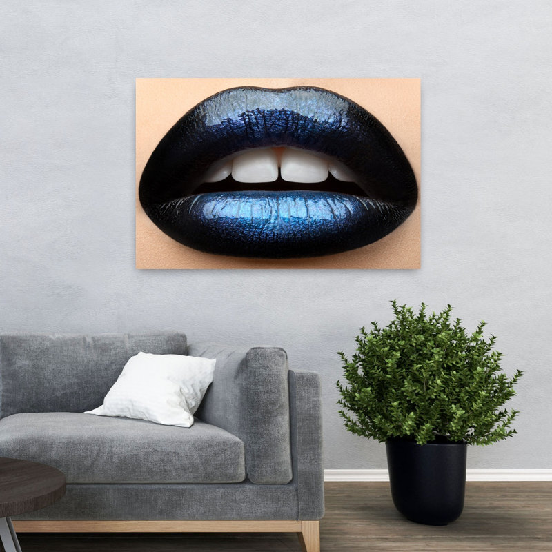 «Vibrant Blue Lips Bold Dramatic Vibrant», reproduction d'art murale, 32" H x 48" W