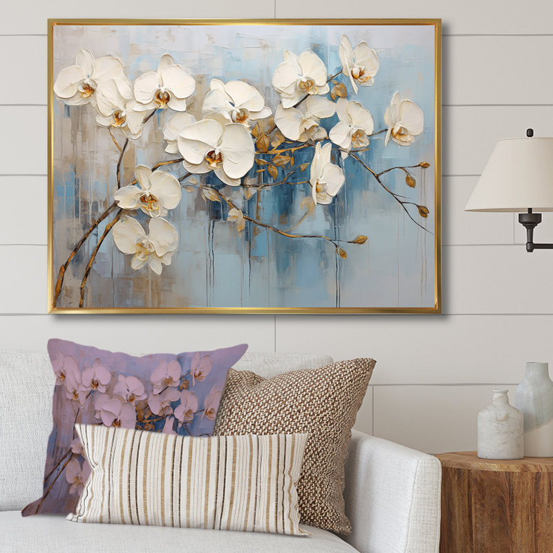 Élégance florale beige et or sur toile, Encadrement doré, H 16 po x l 32 po
