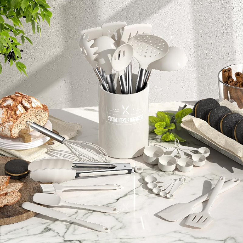Daggers Link 26 Utensil Set