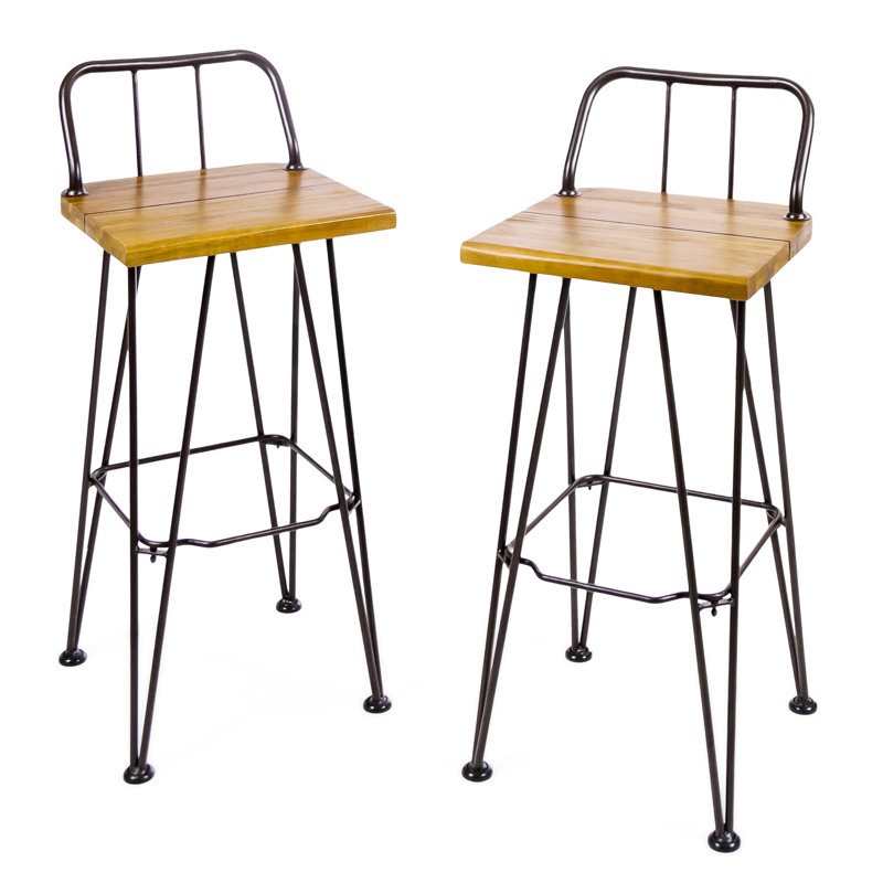 2 arrière-cour industrielle - et. Siège en bois, structure en fer thermolaqué, avec repose-pieds intégré pour utilisation en patio 2. Patio, cour arrière, siège à lattes pour meubles de jardin