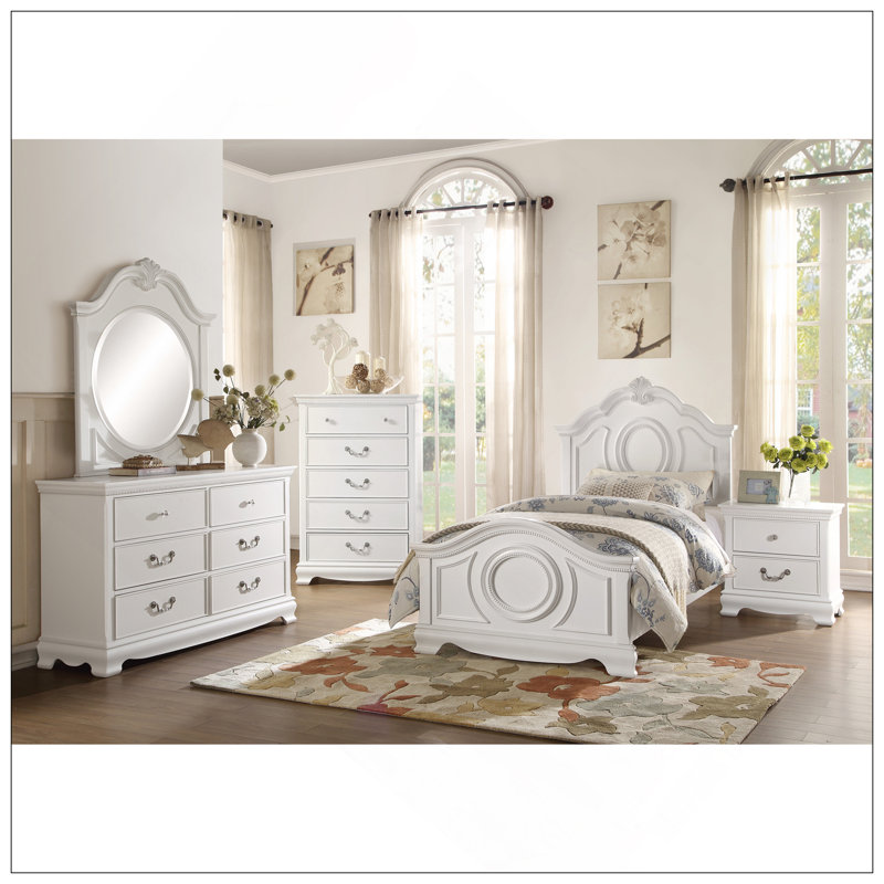 Classic Traditional Style 1Pc Nightstand With Dovetail Drawers, White Finish, Perfect For Elegant Bedroom Decor
