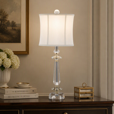 Ensemble de 2 lampes de table contemporaines en cristal Karat de 65 cm (25,5 po) avec cristal K9 transparent, métal chromé et abat-jour souple en lin blanc, de la galerie Grandview.