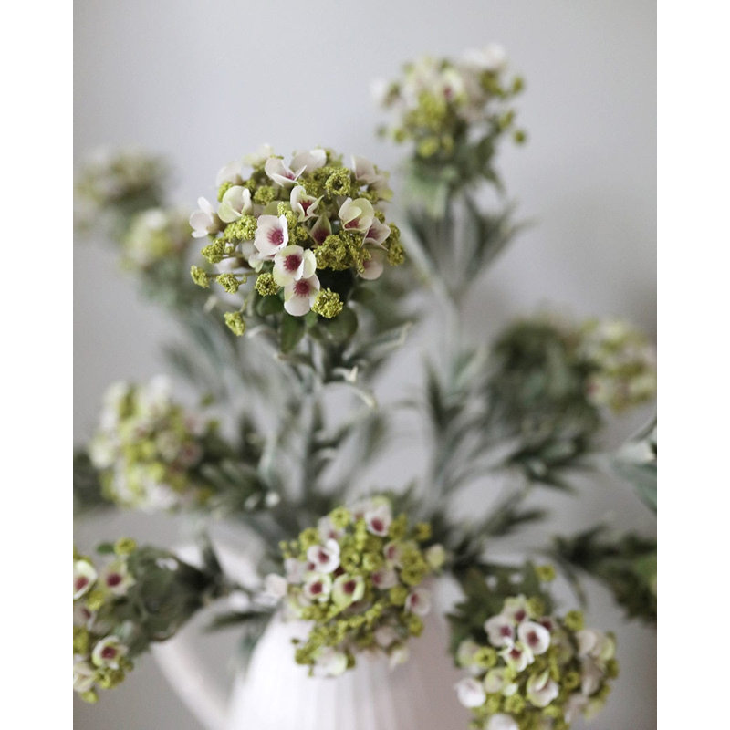 Artificial Mountain Laurel 30"