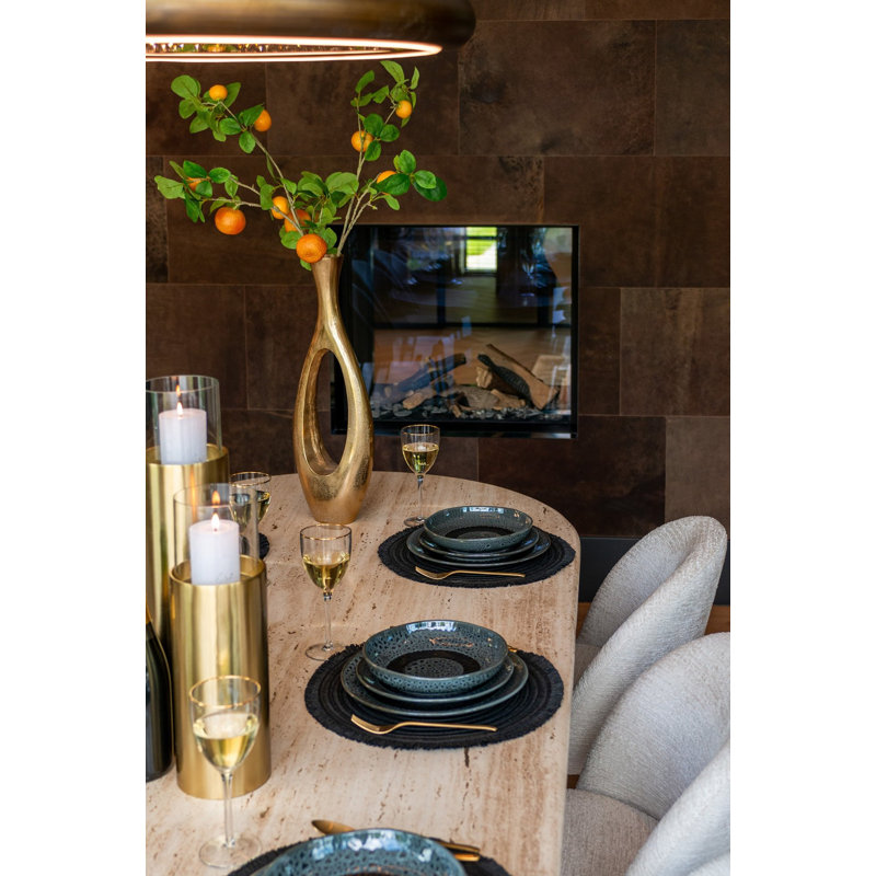 La Cantera Oval Dining Table