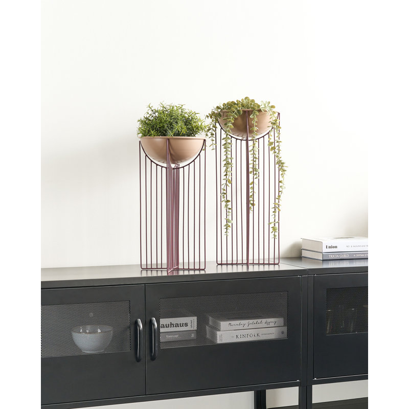 Sondos Statue Planter, Pink