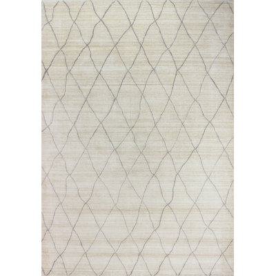 Poinsettia Audra Geometric Handwoven Ivory/Gray Area Rug