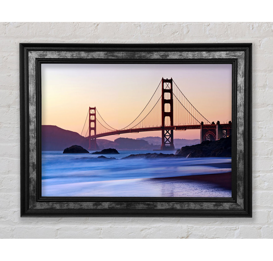 Golden Gate Bridge Over The Misty Waters Gerahmter Druck