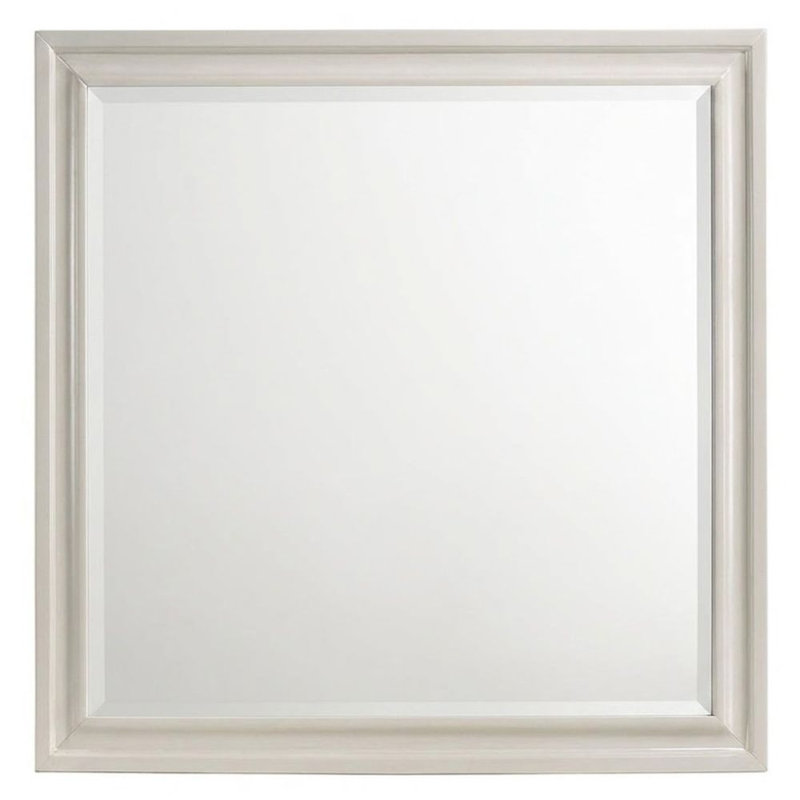 Miroir rectangulaire contemporain Frederica White, 104 cm (L) x 91 cm (H), encadré de bois